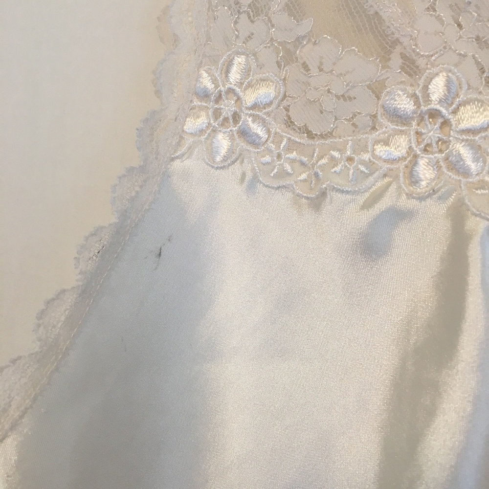 SOLD Vintage Dior White Satin Floral Nightgown L - Picture 3 of 8